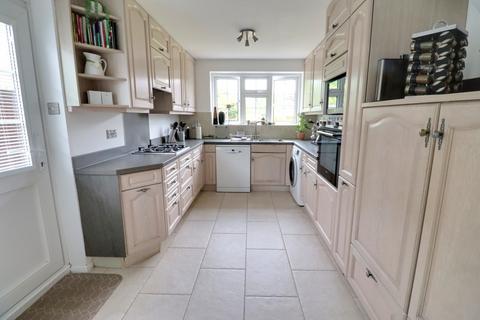 undefined, HEATHER CLOSE, WATERLOOVILLE