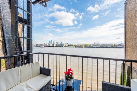 2 bedroom flat to rent, Wapping Wall, Wapping, London, E1W