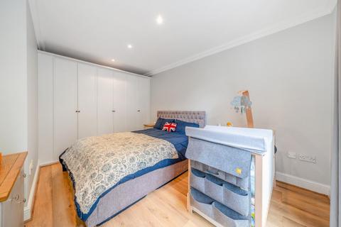1 bedroom flat for sale, 95 West Hill, Putney