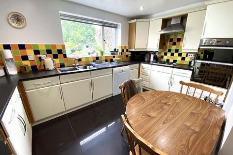 4 bedroom detached house for sale, College close, Longridge PR3