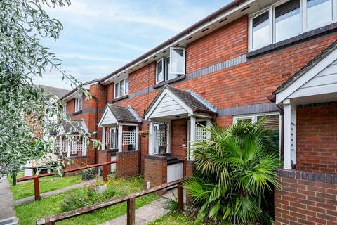 2 bedroom terraced house for sale, Matchless Drive, Woolwich Common, London, SE18