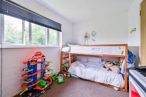 4 Matchless Drive, London, SE18 4JF