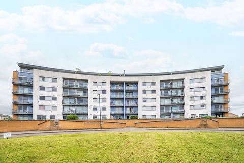 2 bedroom flat for sale, Tideslea Path, Thamesmead, London, SE28