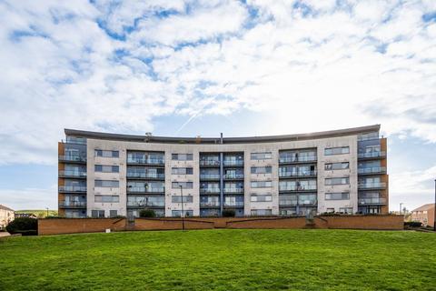 2 bedroom flat for sale, Tideslea Path, Thamesmead, London, SE28