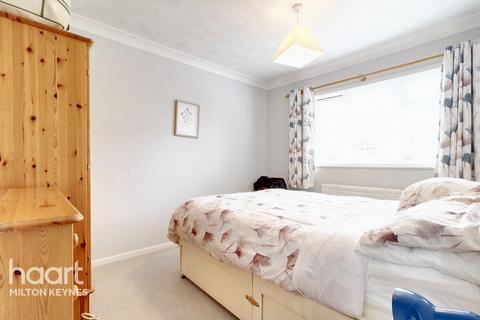 66 Leopard Drive, Pennyland, Milton Keynes, MK15 8AD
