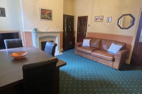 7 Verney Road, Royton, Oldham, OL2 6AZ