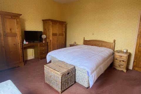 7 Verney Road, Royton, Oldham, OL2 6AZ