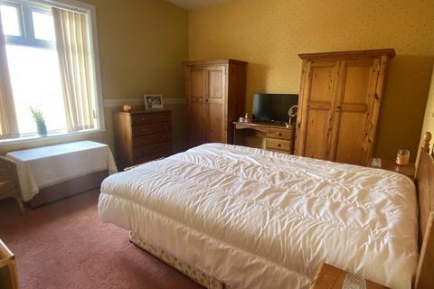7 Verney Road, Royton, Oldham, OL2 6AZ