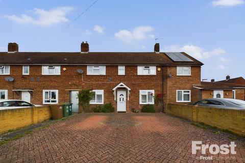 3 bedroom terraced house for sale, Explorer Avenue, Staines-upon-Thames, Surrey, TW19