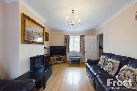 3 bedroom terraced house for sale, Explorer Avenue, Stanwell, Middlesex, TW19