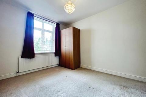 2 bedroom apartment to rent, Montagu Road, Datchet SL3