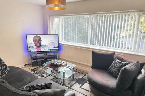1 bedroom flat for sale, Holland Road, Manchester M8