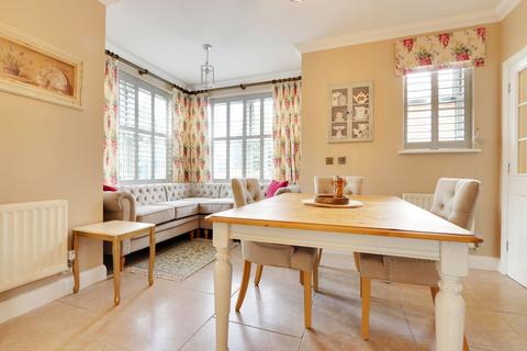 2 Hambledon Way, Sherfield On Loddon, Hook, RG27 0SB