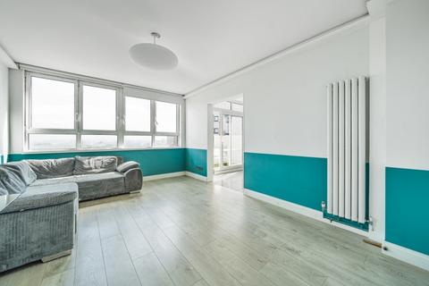 2 bedroom apartment to rent, Kennington Lane London SE11