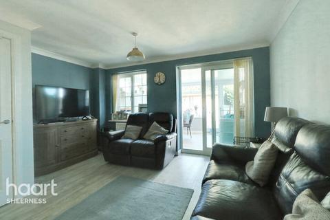 3 bedroom terraced house for sale, Fennel Close, Minster on sea