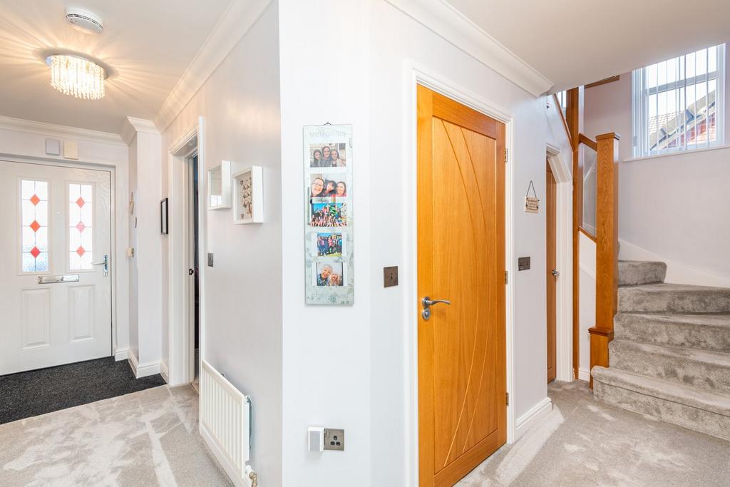 Entrance Hall/Stairs