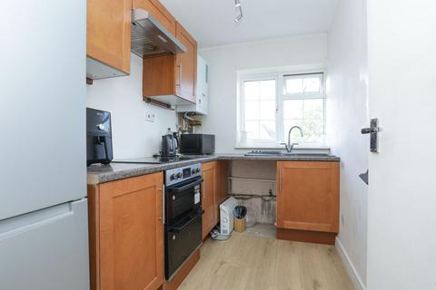 1 bedroom flat for sale, High Street, St. Peters, CT10