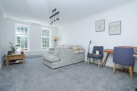 1 bedroom flat for sale, High Street, St. Peters, CT10