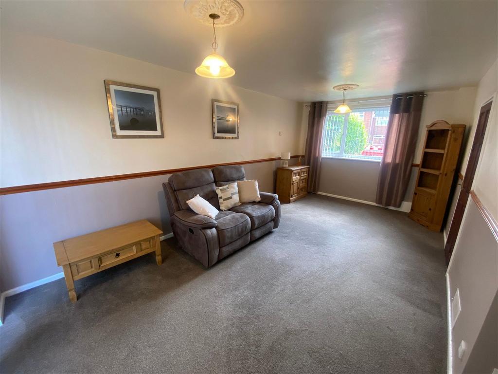 369 Denton Lane, Chadderton 2 bed terraced house for sale £160,000