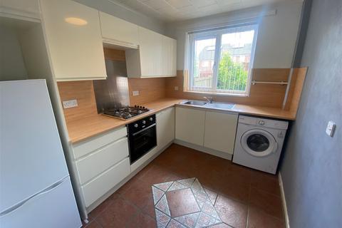 369 Denton Lane, Chadderton, Oldham, OL9 9AW