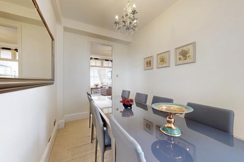 4 bedroom apartment for sale, Clifton Court, Maida Vale, London, NW8