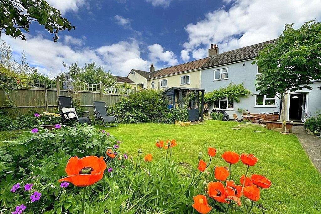 Vale, Bathampton 3 bed terraced house for sale £425,000