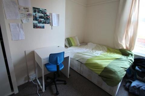 Buckingham Mount, Leeds