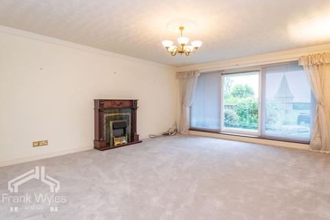 2 bedroom apartment for sale, St Johns Wood, Clifton Drive, Lytham