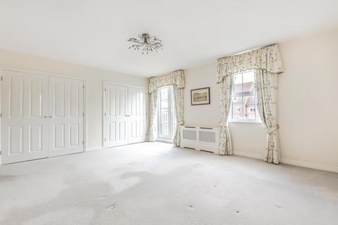 5 bedroom townhouse to rent, Virginia Water,  Surrey,  GU25