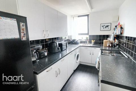 1 bedroom apartment for sale, Gosfield Road, Dagenham