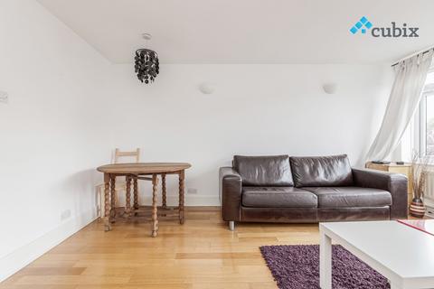 2 bedroom flat for sale, Valley Road, London SW16