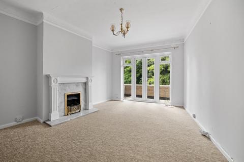 3 bedroom apartment for sale, Laleham Road, Staines-upon-Thames, TW18