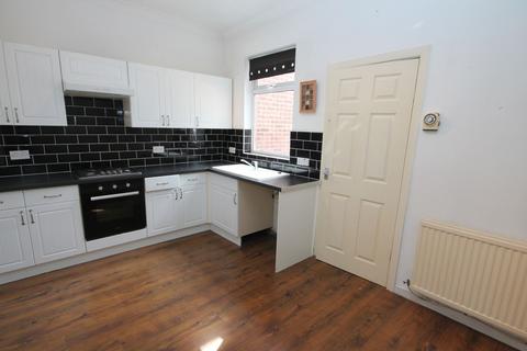 2 bedroom terraced house to rent, Neville Street, Newton-Le-Willows, WA12