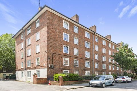 2 bedroom flat to rent, Kennington Oval London SE11