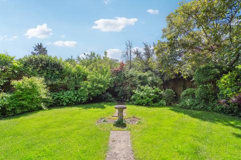 Jemima Cottage Marlow Road, Bourne End, SL8 5PJ