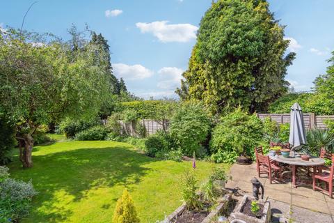 Jemima Cottage Marlow Road, Bourne End, SL8 5PJ