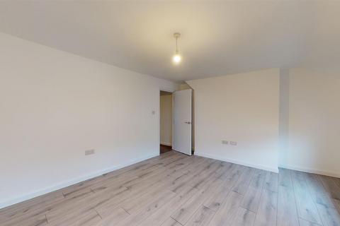 1 bedroom flat to rent, Dover Road, Folkestone, CT20