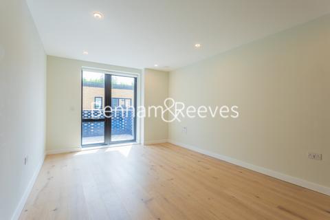 1 bedroom apartment to rent, Middle Road, Hanwell W7