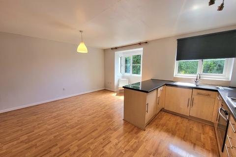 2 bedroom flat to rent, Peel Moat Court, Peel Moat Road, Heaton Moor, Stockport, SK4