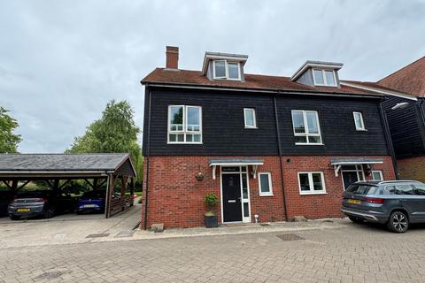 4 bedroom semi-detached house for sale, Schuster Close, Cholsey OX10