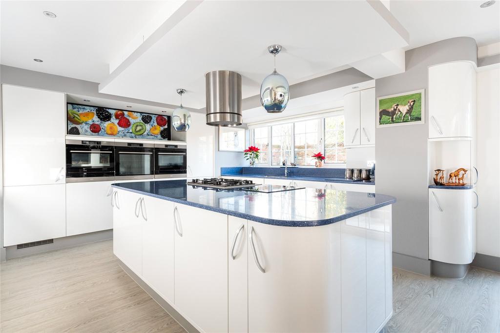 Kitchen/Breakfast