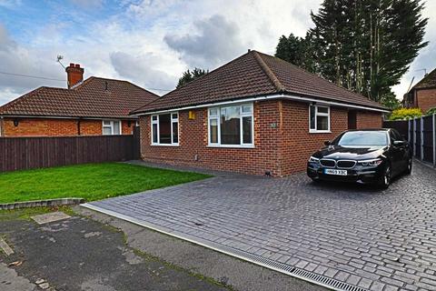 3 bedroom detached house to rent, Graham Drive, High Wycombe HP12