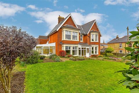 5 bedroom detached house for sale, Mill Hill Road, Cowes, Isle of Wight
