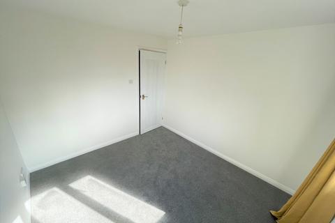 1 bedroom flat to rent, Stow Court, Gloucester Road GL51