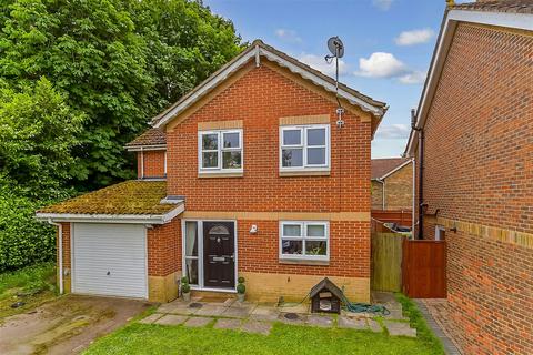 4 bedroom detached house for sale, Primrose Copse, Horsham, West Sussex