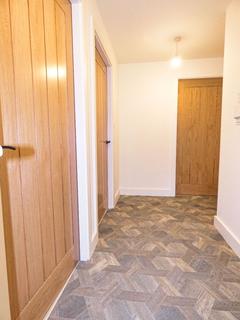 2 bedroom apartment to rent, Flat 4, Church Street, Stoke-On-Trent