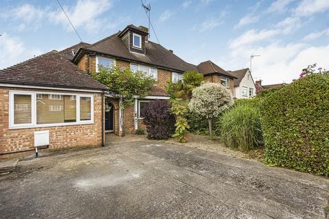 44 Dedmere Road, Marlow, SL7 1PG