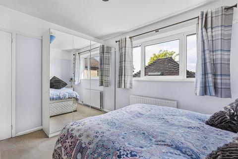 44 Dedmere Road, Marlow, SL7 1PG