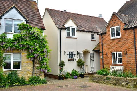 3 bedroom semi-detached house for sale, Ashwin Court Bretforton WR11 7HL