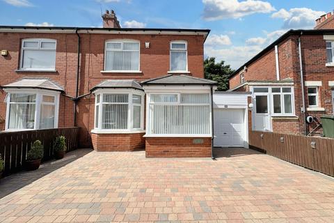 3 bedroom semi-detached house for sale, High View, Wallsend, Tyne and Wear, NE28 8SS